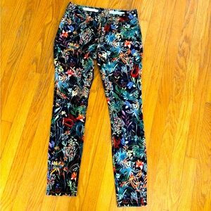 Pilcro and Letterpress floral jeans from Anthropologie size: 25